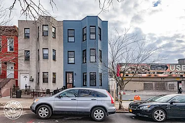 Rented by MySpaceNYC