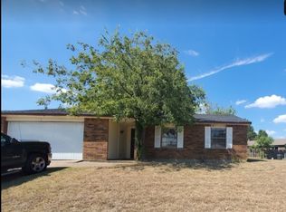 10221 Red Maple Dr, Dallas, TX 75249