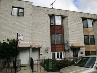 352 W 30th Pl, Chicago, IL, 60616