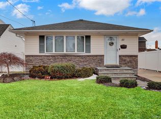 57 Roosevelt Drive, Bethpage, NY 11714