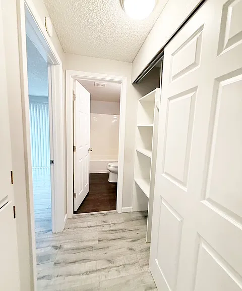 2510 Crystal Springs Rd W #6 — Photo 11