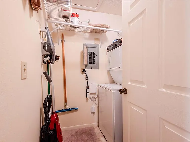 4582 Longwater Chase E #62 — Photo 24