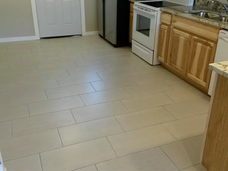 2090 W Theresa Cv — Photo 22