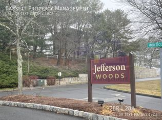 236 Monticello Dr #1, Branford, CT 06405