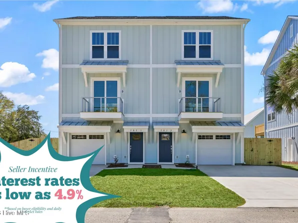 501 Greenville Avenue #2, Carolina Beach, NC 28428