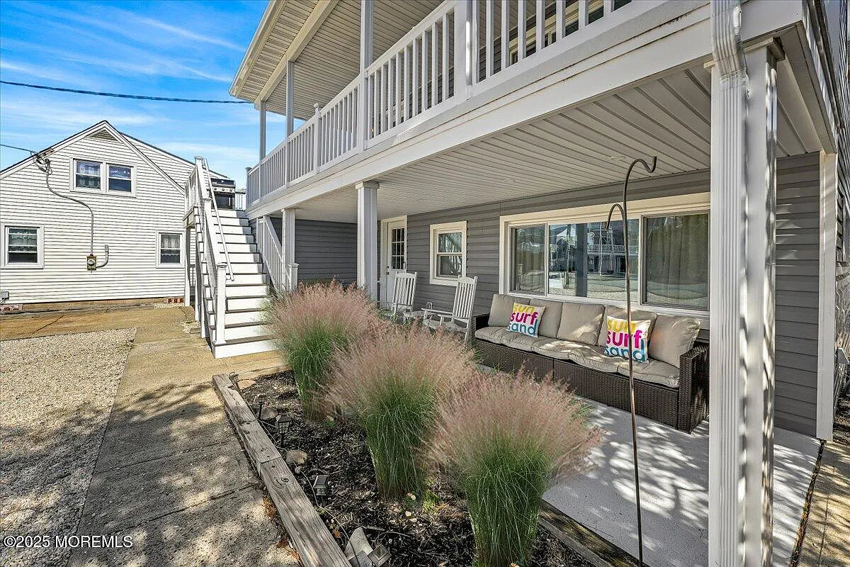 2 bed, $3,600 — Photo 3