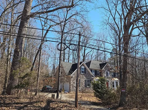 5111 Sands Rd, Lothian, MD 20711