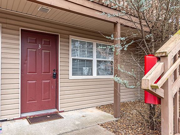 3rd image of 2104 N Garland Ave APT 3