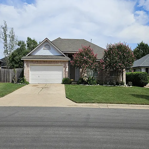 1008 Laurel Glen Blvd Photo 1 1008 Laurel Glen Blvd Photo 1
