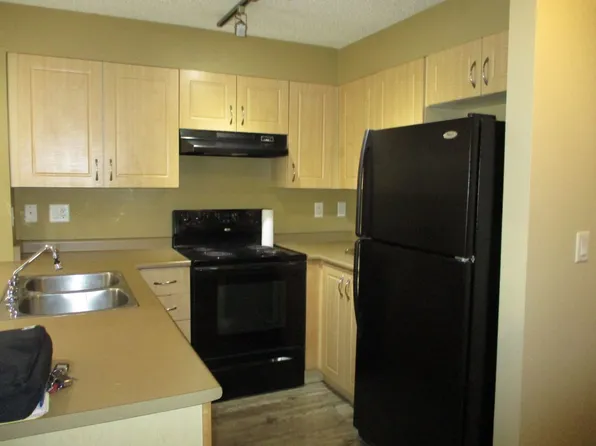 11453 Ellerslie Rd SW, Edmonton, AB