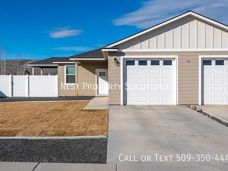 45 Grant Dr #B — Photo 2