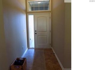 501 SW Russell St, Oak Grove, MO 64075