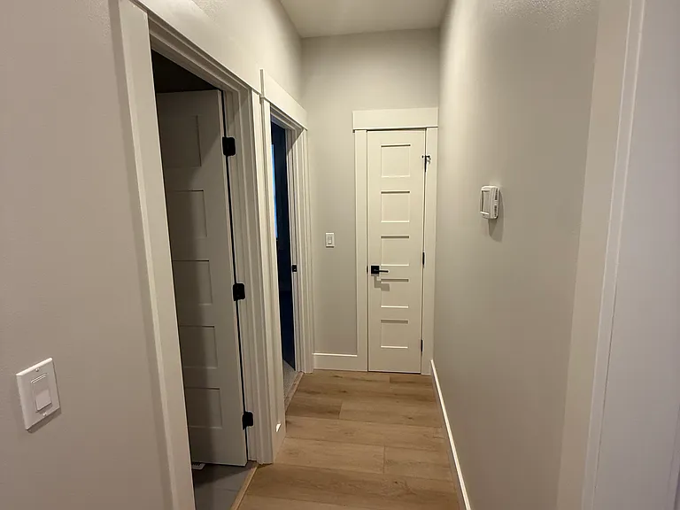 4518 Maple Ave — Photo 41
