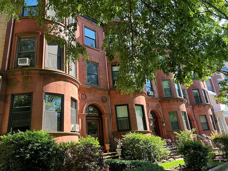 1083 Beacon St #3 — Photo 19