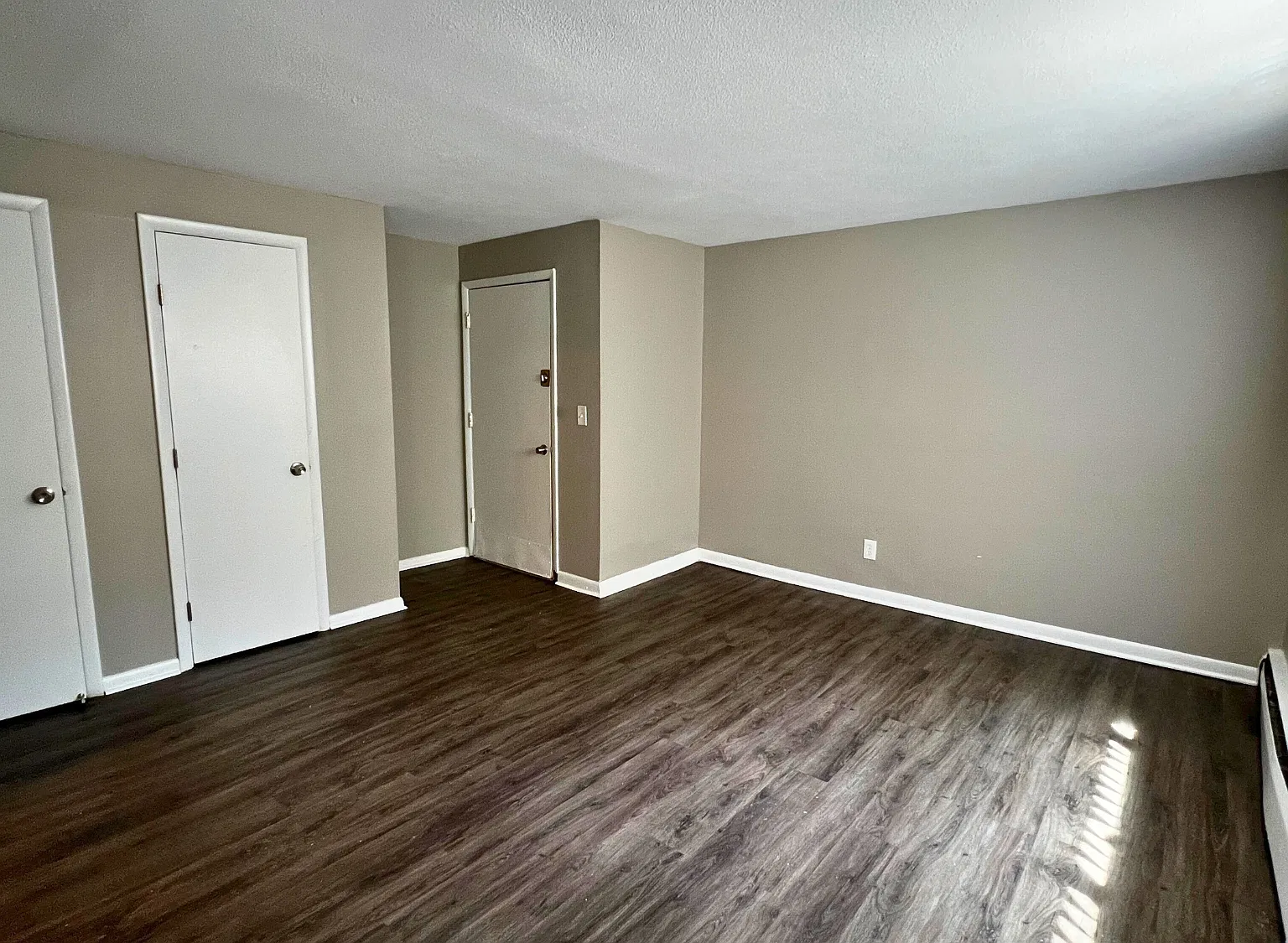 1 bed, 600 sqft, $1,020 — Photo 3