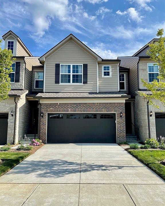 732 Addison Cir, Commerce Twp, MI 48390 Zillow