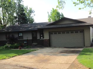 10 Circle Dr, Illiopolis, IL 62539