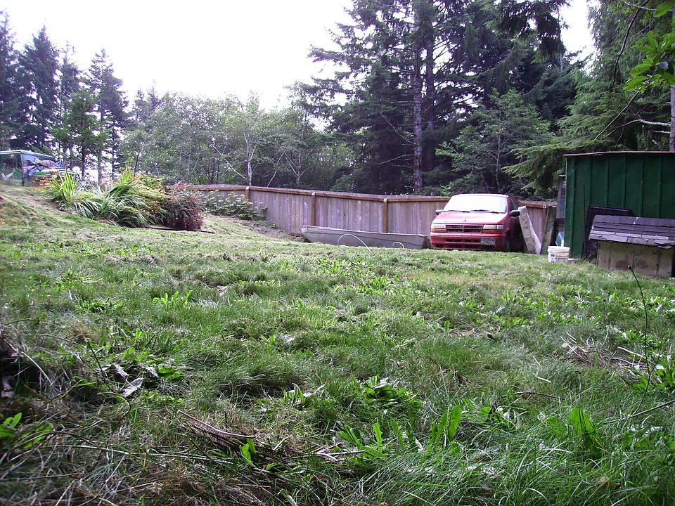 FROM LOWER YARD LOOKING SOUTH