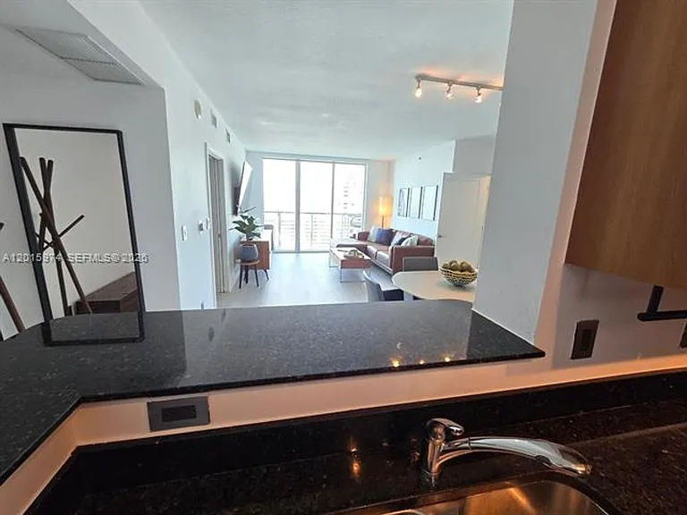 325 Biscayne Blvd #3719 — Photo 7