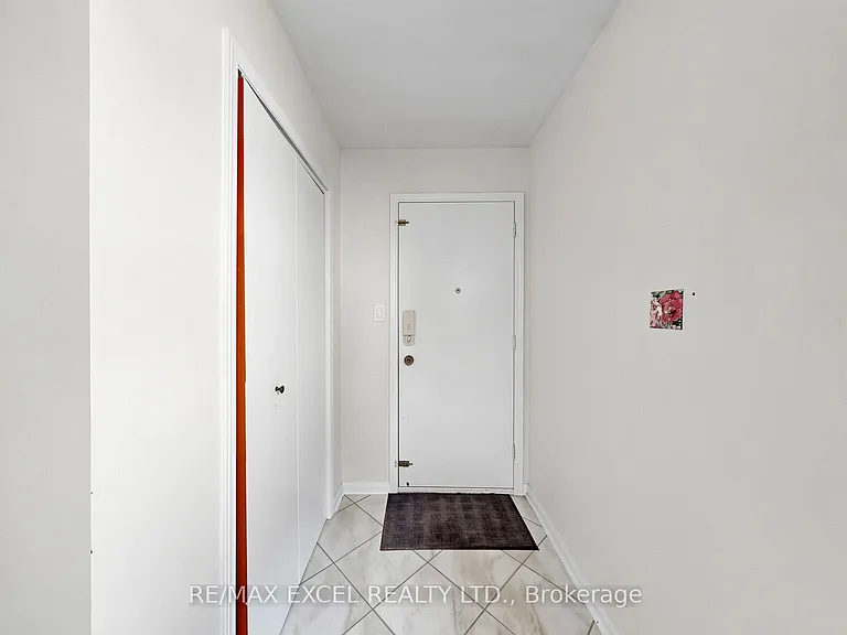 21 Mary Gapper Cres — Photo 46