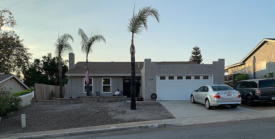 2nd image of 13548 Avenida Del Charro
