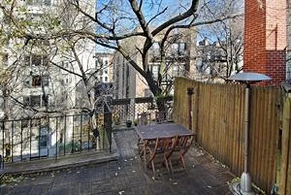 Sold by Douglas Elliman | media 16