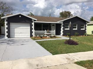 9319 SW 1st Pl, Boca Raton, FL 33428