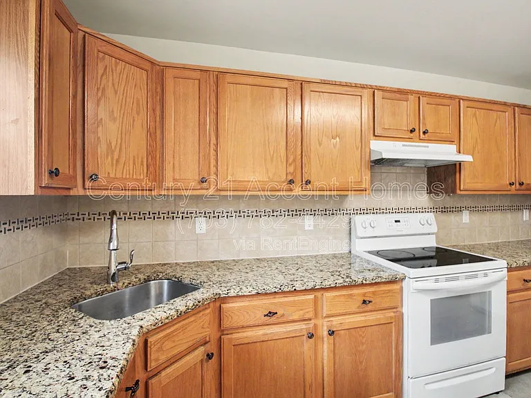 13601 Filly Ct — Photo 5