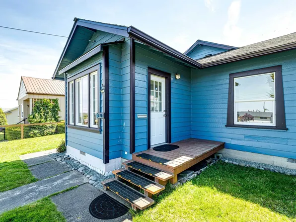 1114 W 8th St, Port Angeles, WA 98363
