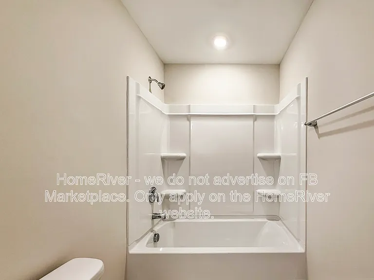 2021 Fishamble St — Photo 14