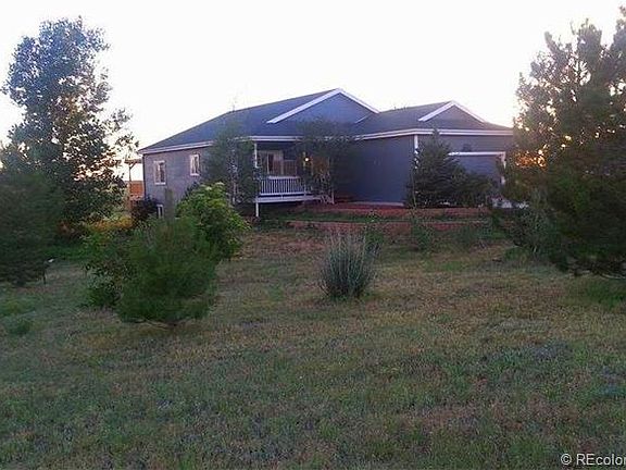 3rd image of 7595 Shenandoah Dr