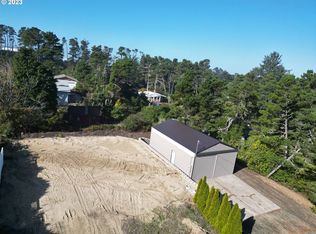 88146 3rd Ave, Florence, OR 97439