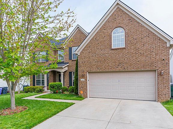 2nd image of 2849 Belle Haven Pl