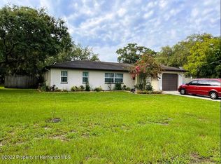 8200 Alhambra Ct, Spring Hill, FL 34606