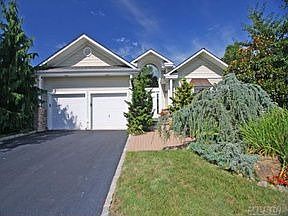 1st image of 10 Redan Dr