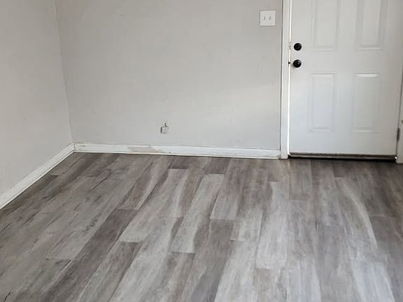 5th image of 1441 S 14th Ave APT 1