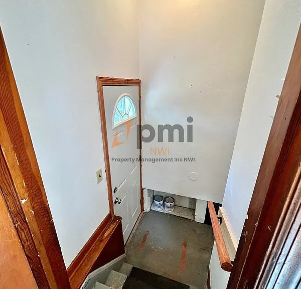 9344 Keilman St — Photo 17