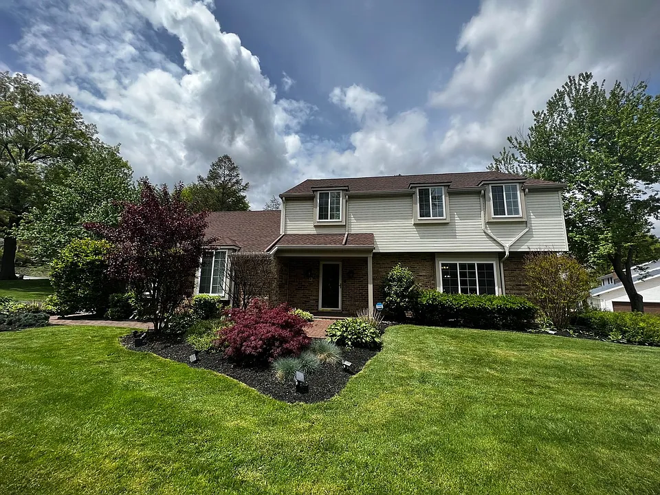 75 Plymouth Cir