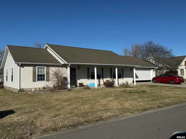 2204 Darren Dr, Marion, IL 62959
