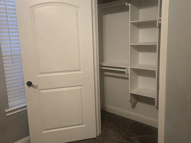 310 E Munson St — Photo 10
