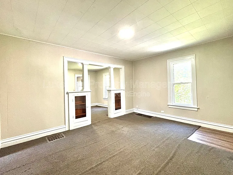 1011 N Church St #A — Photo 3