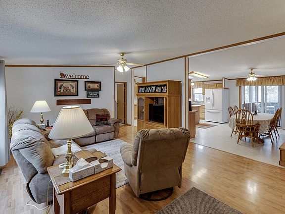 5th image of 8378 Onigum Rd NW
