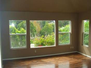 2nd image of 4868 Templeton St