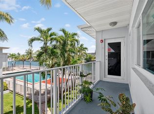 7207 Bay Dr APT 12, Miami Beach, FL 33141