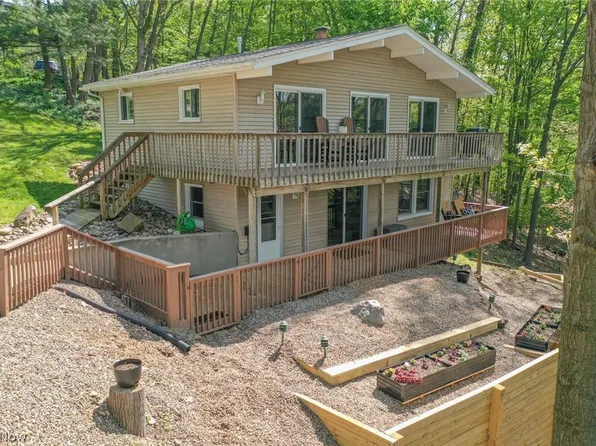 195 Oneida Trl, Malvern, OH 44644