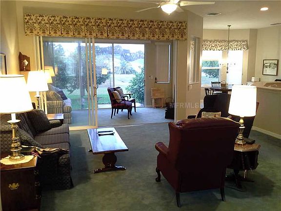 2nd image of 3376 Saratoga Dr