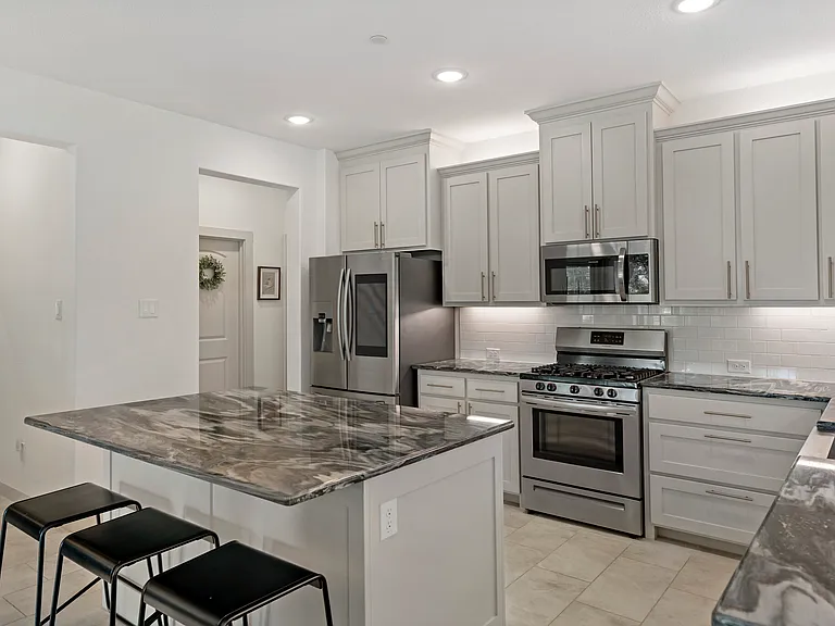 4867 Ellie Ln — Photo 4