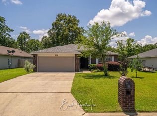 136 Millet Cir, Cantonment, FL 32533