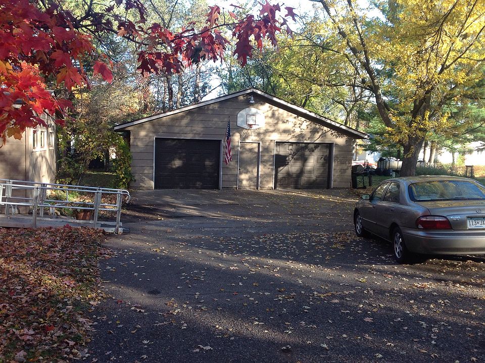 1st image of 16758 Upper 4th St N