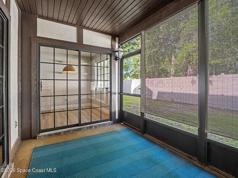 751 Greenwood Manor Cir #15A — Photo 24